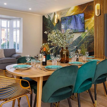 The Dodsworth Modern 4 Bedroom House, Sleeps 8 Йорк Екстер'єр фото