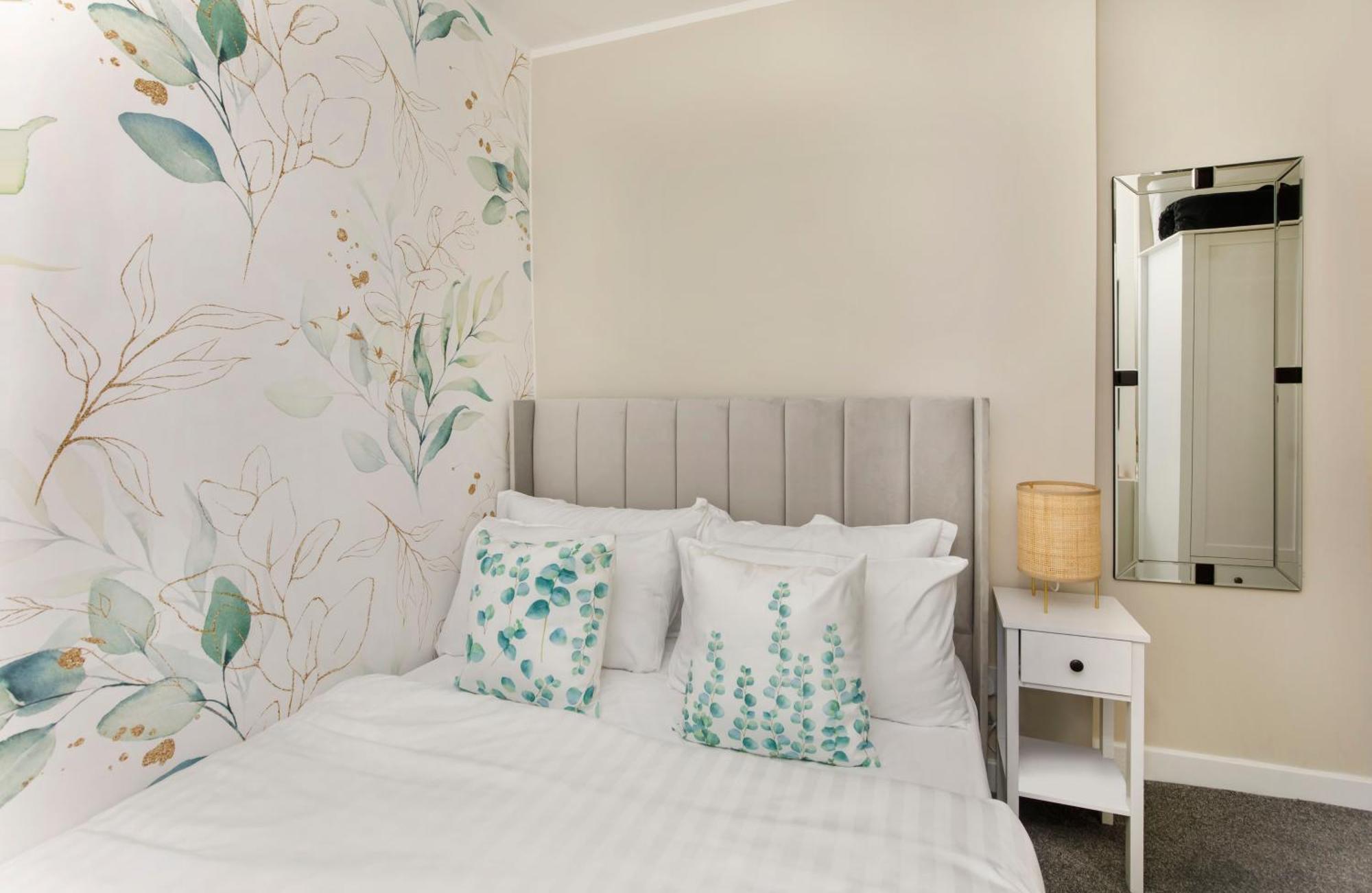 The Dodsworth Modern 4 Bedroom House, Sleeps 8 Йорк Екстер'єр фото
